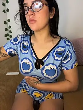 violet-333 online show from July 2026 10:16:01 AM
