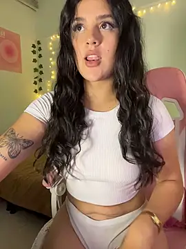 violet-333 online show from February 2026 02:17:02 PM