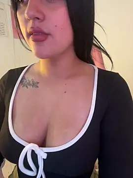 violet-333 online show from January 2026 07:12:01 PM