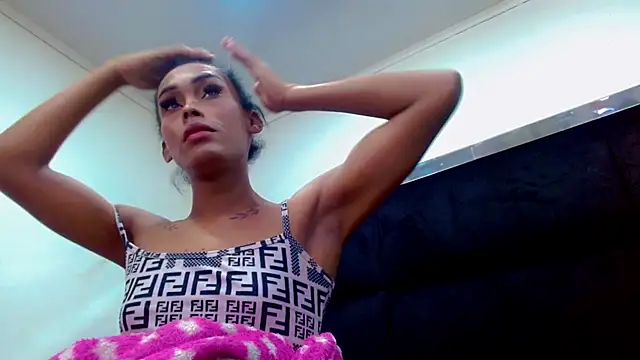 Snapshot of CoralineSweett chatting on September 2025 07:03:01 PM CoralineSweett online show from September 2025 07:03:01 PM