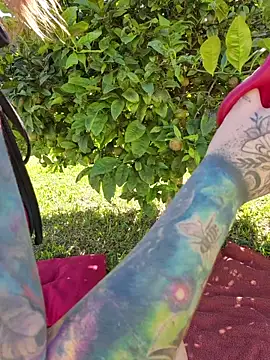 Ahrya  online show from April 2026 06:03:02 PM