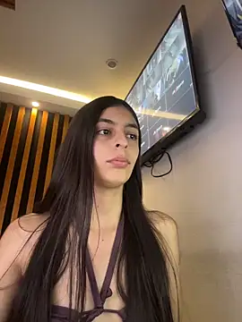 cristel 17 online show from April 2026 11:19:03 PM