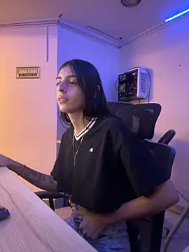 cristel 17 online show from January 2025 04:44:01 AM