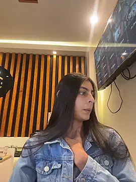 cristel 17 online show from February 2026 01:39:01 AM