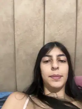 cristel 17 online show from November 2025 08:08:02 PM