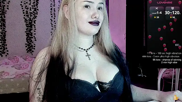 strawberry elfcat online show from July 2026 09:59:01 PM