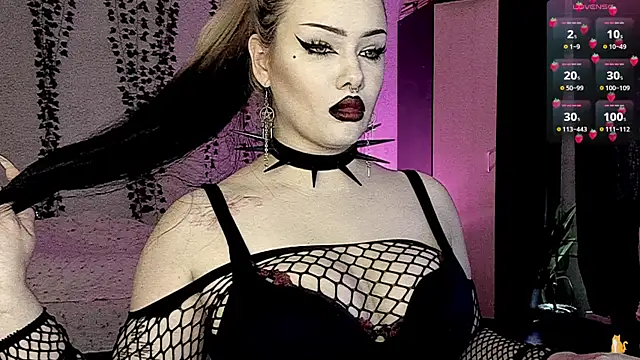 strawberry elfcat online show from June 2026 06:46:01 AM
