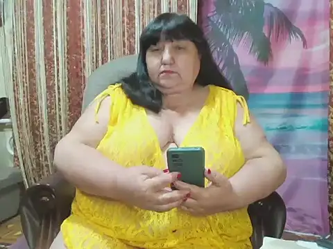 Nezsbudka online show from April 2026 06:22:01 PM