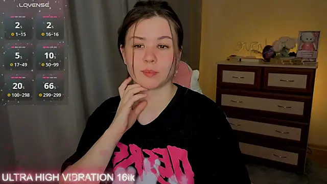 cutie mili online show from March 2026 01:22:02 PM