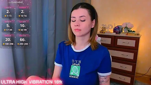 cutie mili online show from September 2025 07:33:02 AM