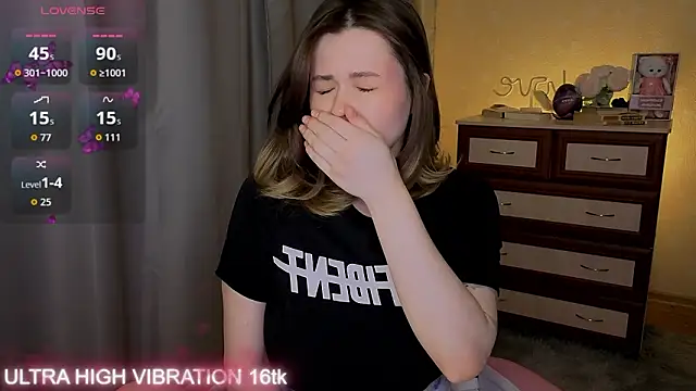 cutie mili online show from February 2026 12:26:01 PM