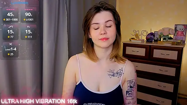 Snapshot of cutie_mili chatting on October 2025 07:28:02 AM cutie mili online show from October 2025 07:28:02 AM