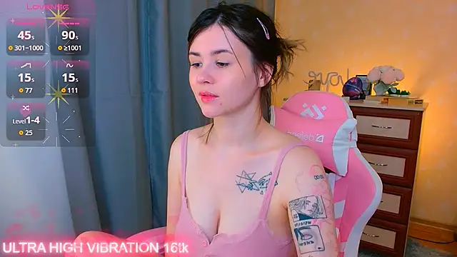 cutie mili online show from September 2025 07:04:02 AM