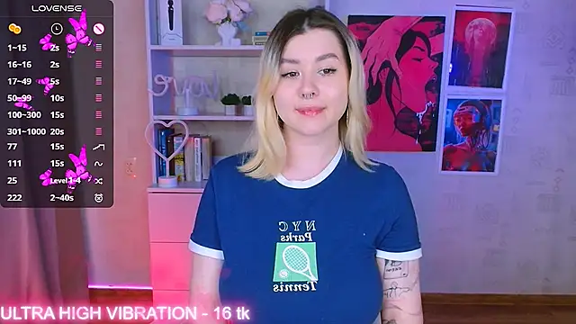cutie mili online show from February 2025 11:11:02 AM