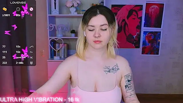 cutie mili online show from February 2025 10:15:02 AM