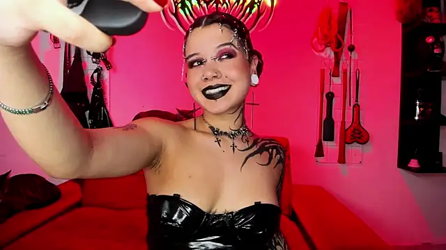 irregular fetish  online show from March 2026 12:31:02 AM