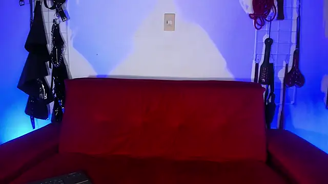 irregular fetish  online show from May 2026 10:59:01 PM