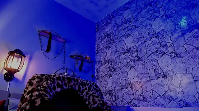 Snapshot of irregular_fetish_ chatting on February 2025 02:19:02 AM irregular fetish online show from February 2025 02:19:02 AM