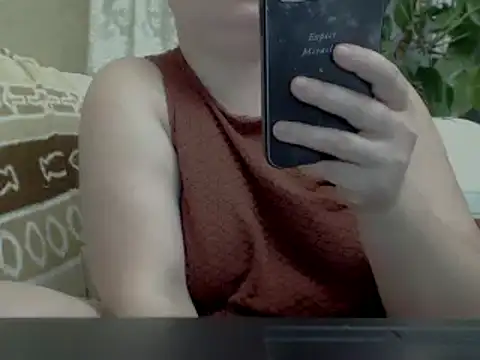 Snapshot of whiteFlower chatting on February 2026 07:49:02 PM whiteFlower online show from February 2026 07:49:02 PM