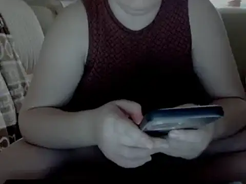 Snapshot of whiteFlower chatting on November 2025 10:37:02 AM whiteFlower online show from November 2025 10:37:02 AM