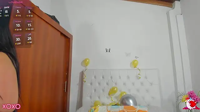 VenussVega online show from October 2025 12:50:01 PM