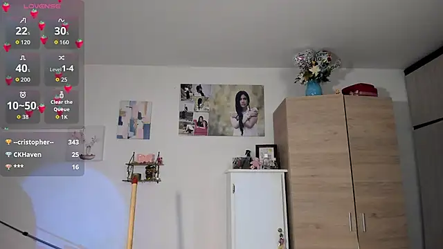 VeronikaOlsen online show from September 2025 01:16:02 AM
