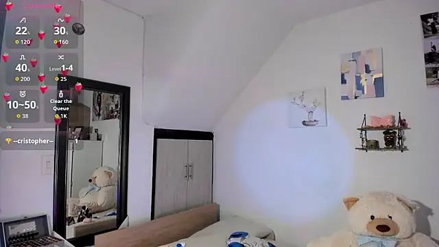 VeronikaOlsen online show from September 2025 12:43:02 PM