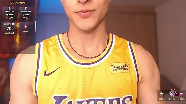 Snapshot of thomklein chatting on January 2026 07:29:01 PM thomklein online show from January 2026 07:29:01 PM