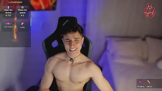 Snapshot of thomklein chatting on February 2026 07:36:02 PM thomklein online show from February 2026 07:36:02 PM