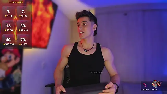 Snapshot of thomklein chatting on January 2026 07:29:02 PM thomklein online show from January 2026 07:29:02 PM