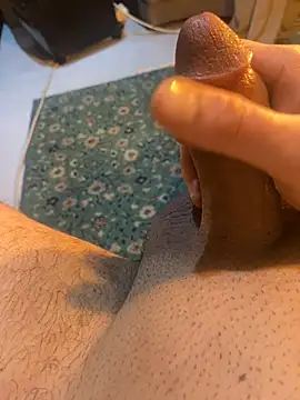 azginnn35 online show from February 2026 11:28:02 PM