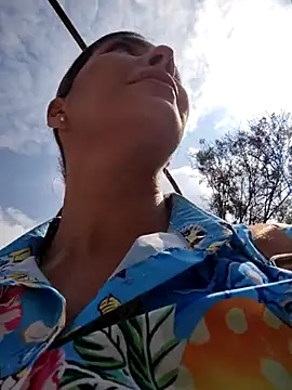 scarlett moore online show from December 2025 03:25:01 PM