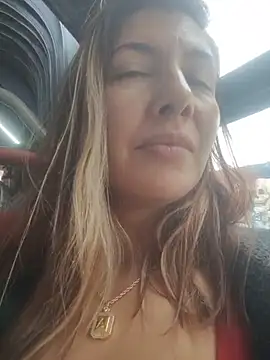 Snapshot of scarlett_moore chatting on June 2026 04:02:01 PM scarlett moore online show from June 2026 04:02:01 PM