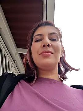 scarlett moore online show from November 2025 02:10:01 PM