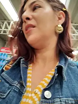 scarlett moore online show from November 2025 02:21:01 PM