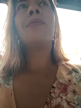 scarlett moore online show from October 2025 03:35:02 PM