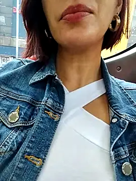 scarlett moore online show from March 2025 10:09:02 PM