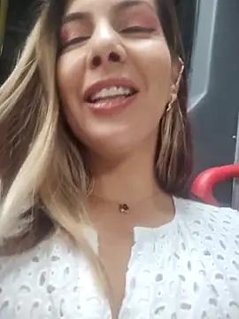 scarlett moore online show from May 2026 05:51:01 PM