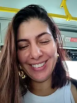 scarlett moore online show from November 2025 05:58:02 PM