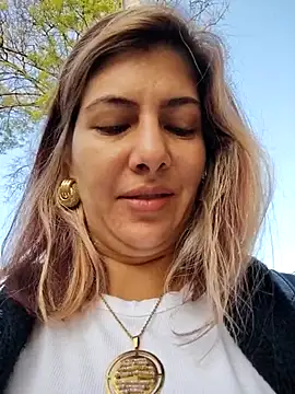 scarlett moore online show from March 2026 12:24:01 PM