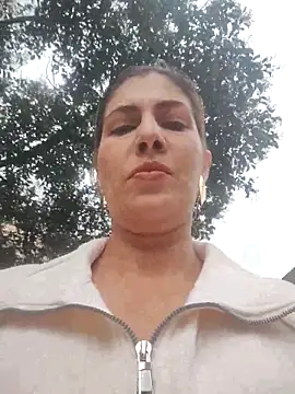 scarlett moore online show from April 2026 04:52:02 PM