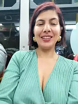 scarlett moore online show from March 2025 12:53:01 AM