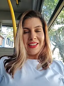 scarlett moore online show from March 2026 01:45:01 PM