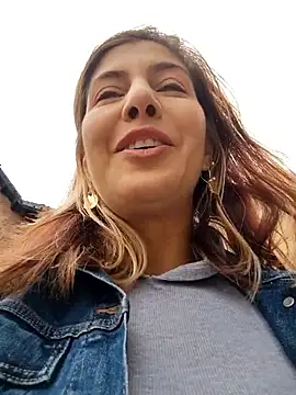 scarlett moore online show from March 2026 04:16:02 PM