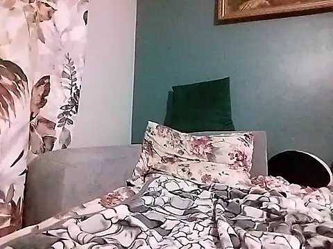 OwlosionyMisiek1991 online show from October 2025 04:37:02 AM