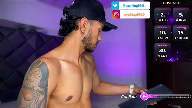 AxelKing1326 online show from March 2025 09:59:02 PM