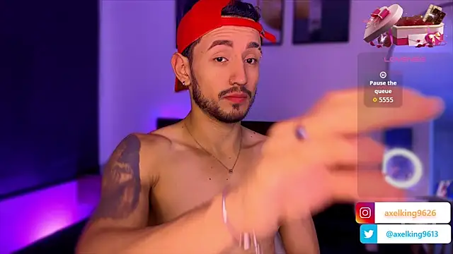 AxelKing1326 online show from February 2026 12:22:02 AM