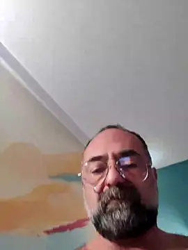 Snapshot of chainjulious chatting on February 2025 09:40:01 AM chainjulious online show from February 2025 09:40:01 AM