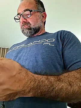 Snapshot of chainjulious chatting on October 2025 11:03:01 PM chainjulious online show from October 2025 11:03:01 PM