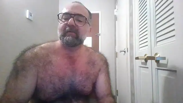 chainjulious online show from March 2026 02:11:03 PM